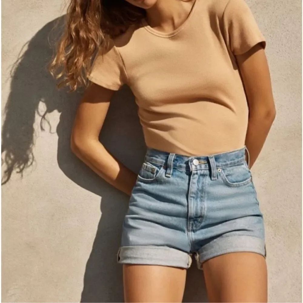 Urban Outfitters BDG High Rise Cuffed Jean Shorts NWT Size 26